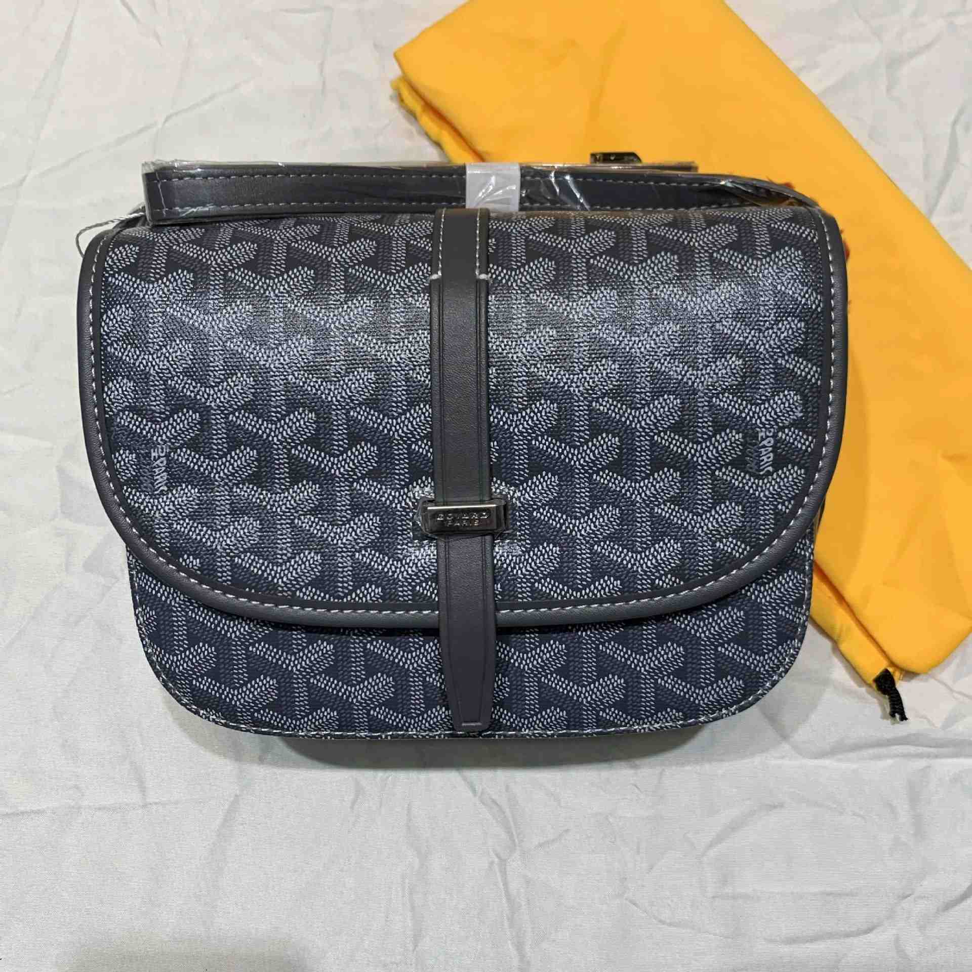 016（21cm*15cm*9cm）